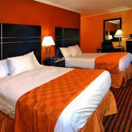 The Prince Hotel Tunkhannock Ngoại thất bức ảnh