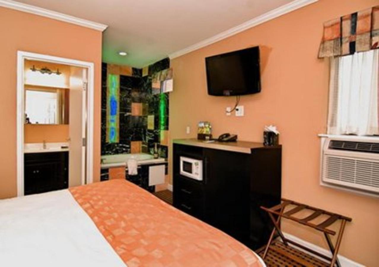 The Prince Hotel Tunkhannock Ngoại thất bức ảnh