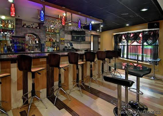 The Prince Hotel Tunkhannock Ngoại thất bức ảnh